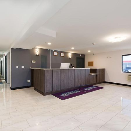 Americas Best Value Inn East Peoria Eksteriør billede