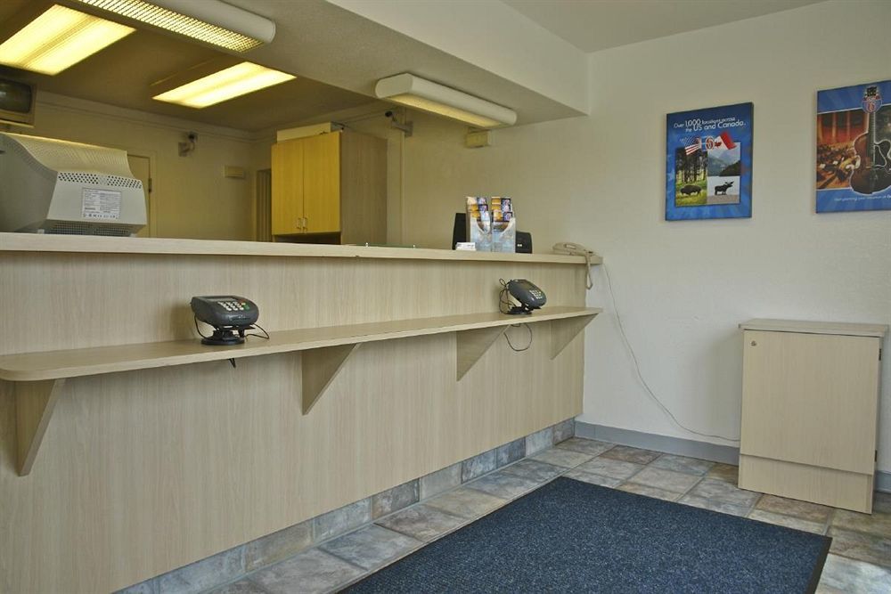 Americas Best Value Inn East Peoria Eksteriør billede