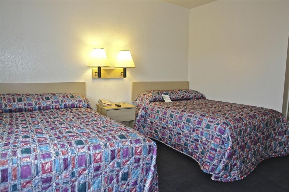 Americas Best Value Inn East Peoria Eksteriør billede