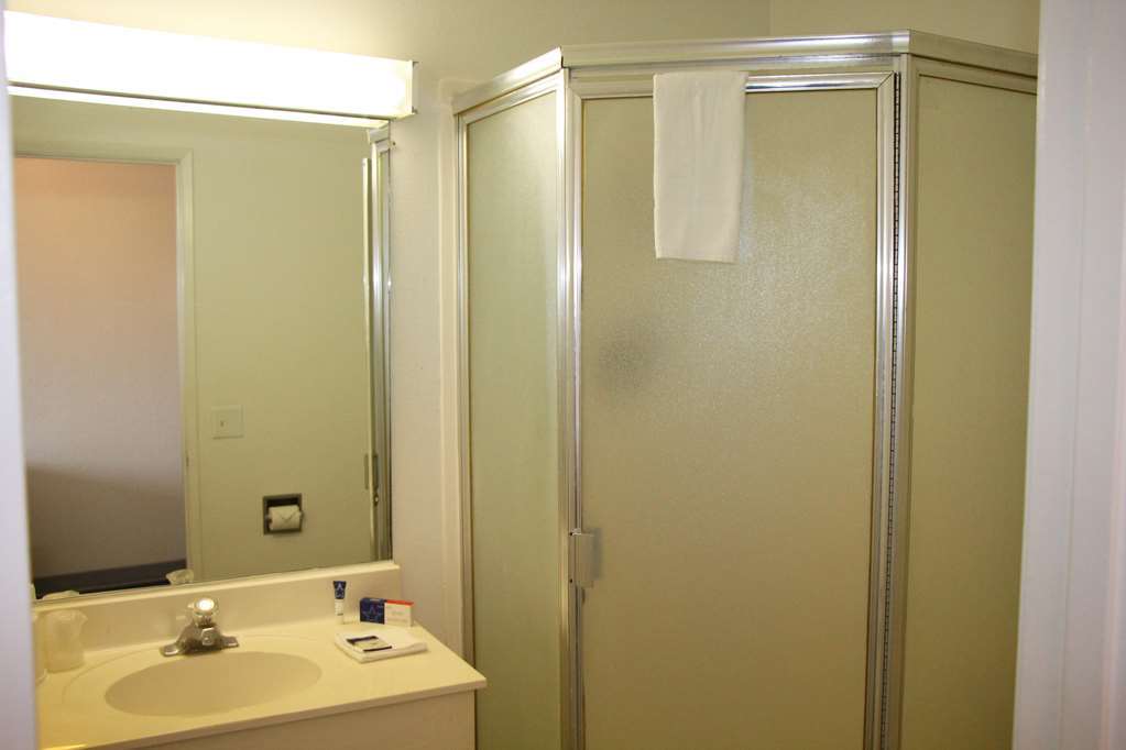 Americas Best Value Inn East Peoria Værelse billede