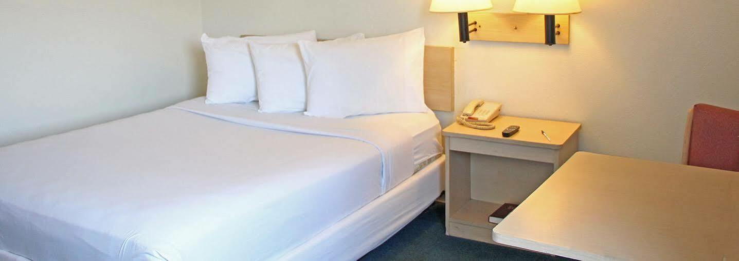Americas Best Value Inn East Peoria Eksteriør billede